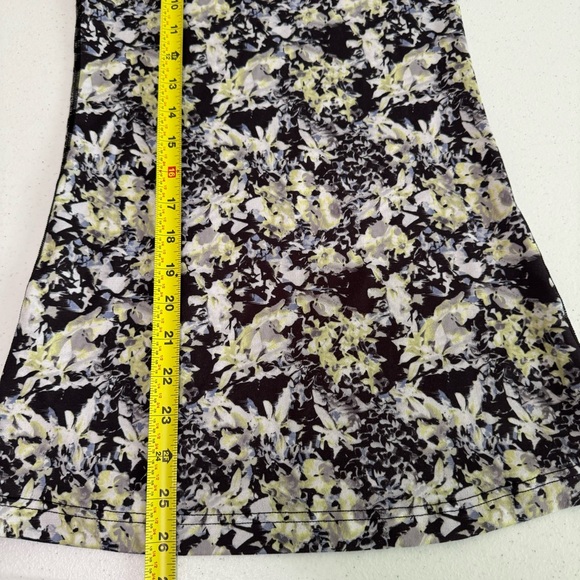 Lululemon Cool Racerback - Picture 7 of 7